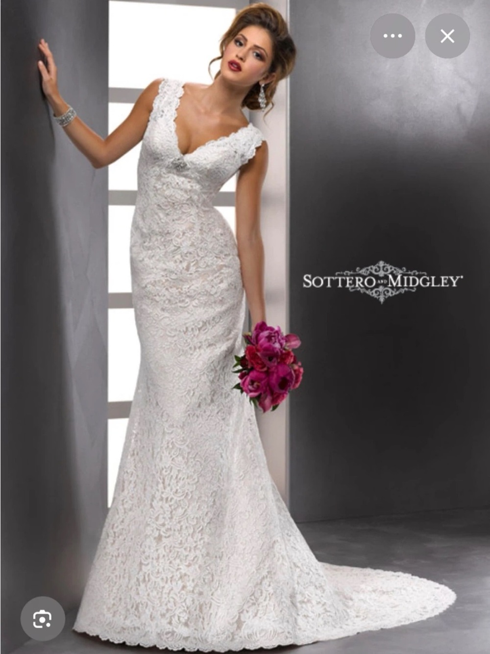 Sottero and Midgley White Lace V-Neck Mermaid Wedding Dress